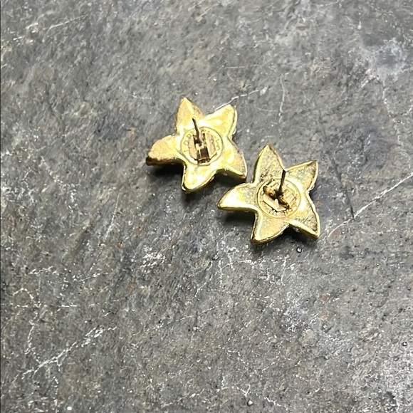 J.Crew Gold Rhinestone sparkly Starfish Earrings - Picture 3 of 3